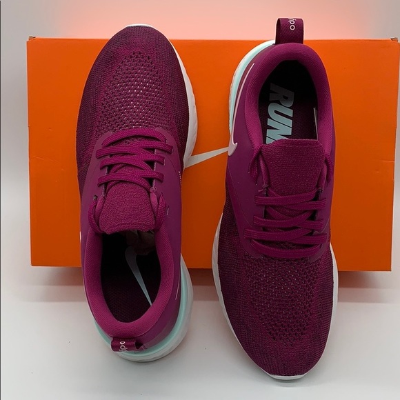 NIKE ODYSSEY REACT 2 FLYKNIT WMNS - Picture 11 of 16